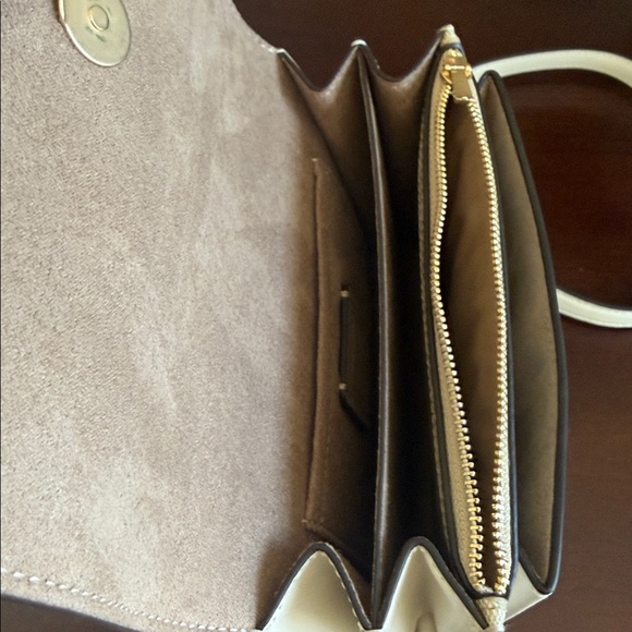 COACH MINI KLARE C9946 SIGNATURE CANVAS CROSSBODY BAG 🌟EUC🌟 - Picture 12 of 17